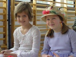 Konkurs powiatowy: Co fruwa... - rok 2004