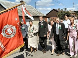 Gminne dożynki w Olesznie - rok 2005