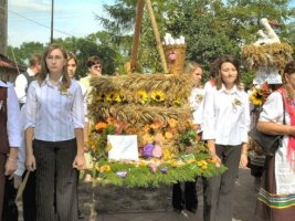 Gminne dożynki w Olesznie - rok 2005