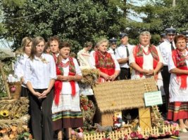 Gminne dożynki w Olesznie - rok 2005