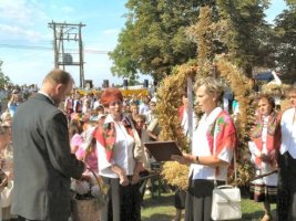 Gminne dożynki w Olesznie - rok 2005