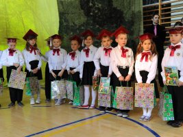 Ślubowanie pierwszoklasistów - rok 2012
