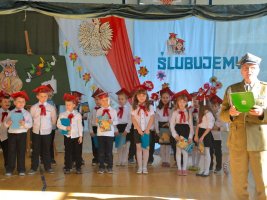 Ślubowanie pierwszoklasistów - rok 2015