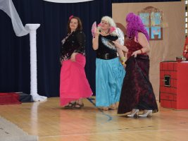 Spektakl: Rodzice dzieciom - 2016