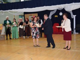 Spektakl: Rodzice dzieciom - 2016