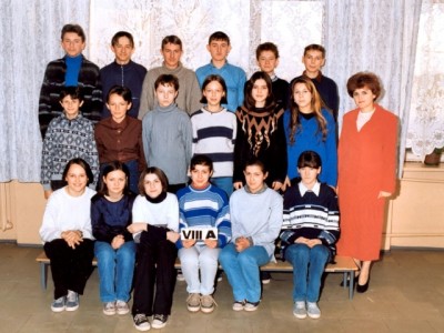 Rok 1999 - pani Ewa Deska z klasą VIIIa